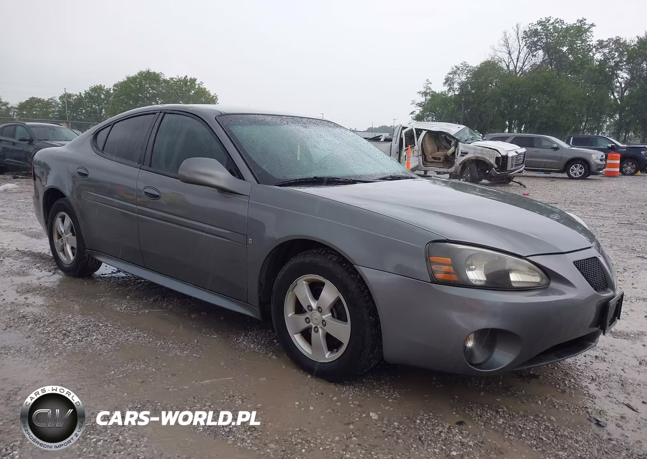2008 Pontiac Grand Prix – zdjęcie 1 z 11