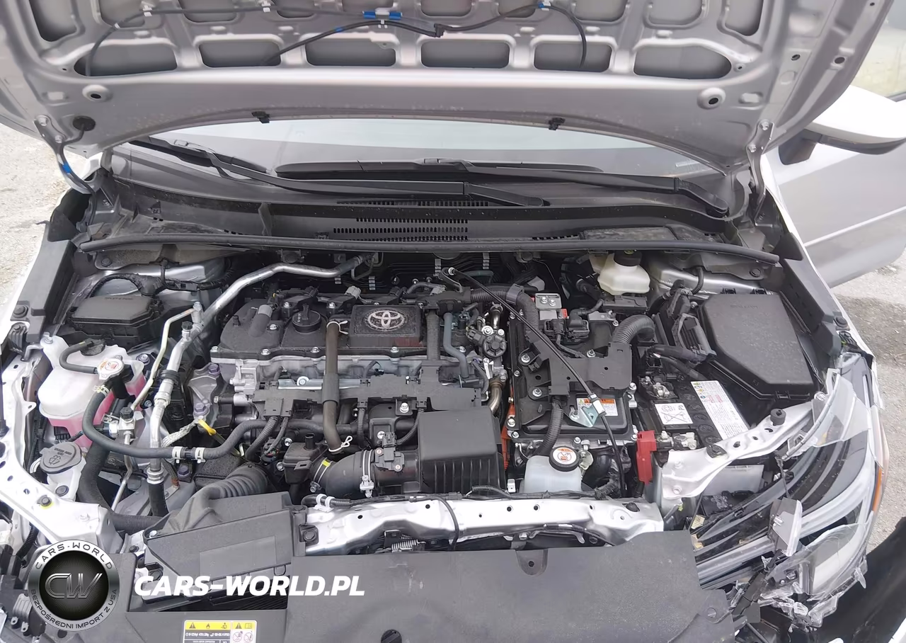 2025 Toyota Corolla Hybrid Le VIN:JTDBCMFEXS3100053 - 10