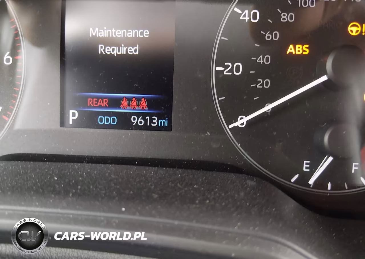 2025 Toyota Corolla Hybrid Le VIN:JTDBCMFEXS3100053 - 15