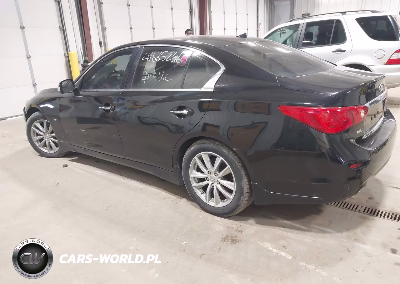 2014 Infiniti Q50 Premium VIN:JN1BV7AR8EM705762 - 3