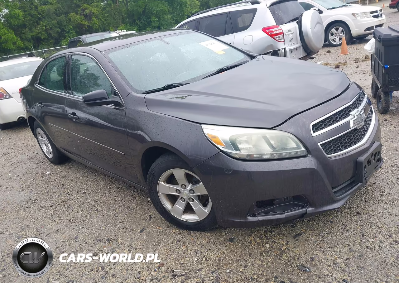 2013 Chevrolet Malibu 1Ls – zdjęcie 1 z 16