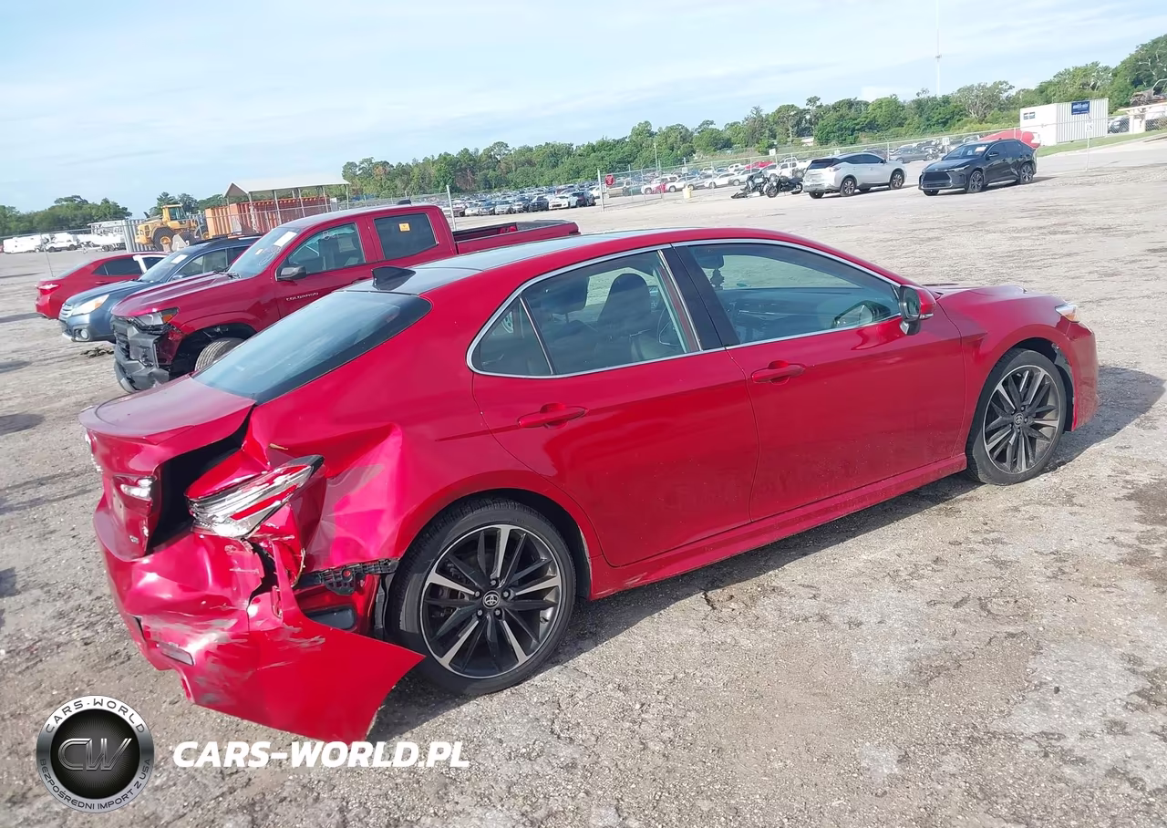 2020 Toyota Camry Xse VIN:4T1K61AKXLU396878 - 4
