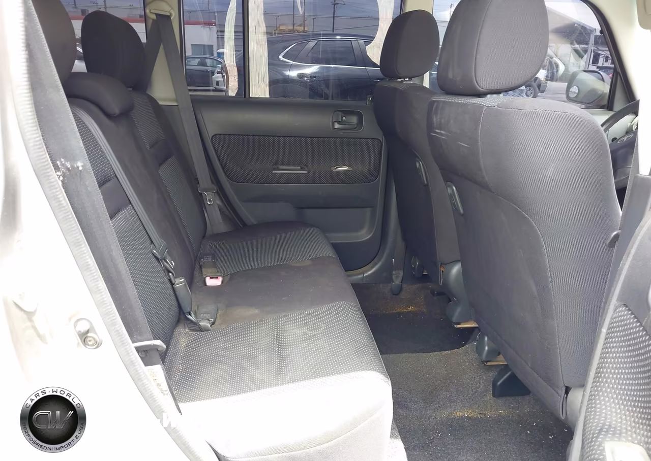 2004 Scion Xb VIN:JTLKT324X40156400 - 8