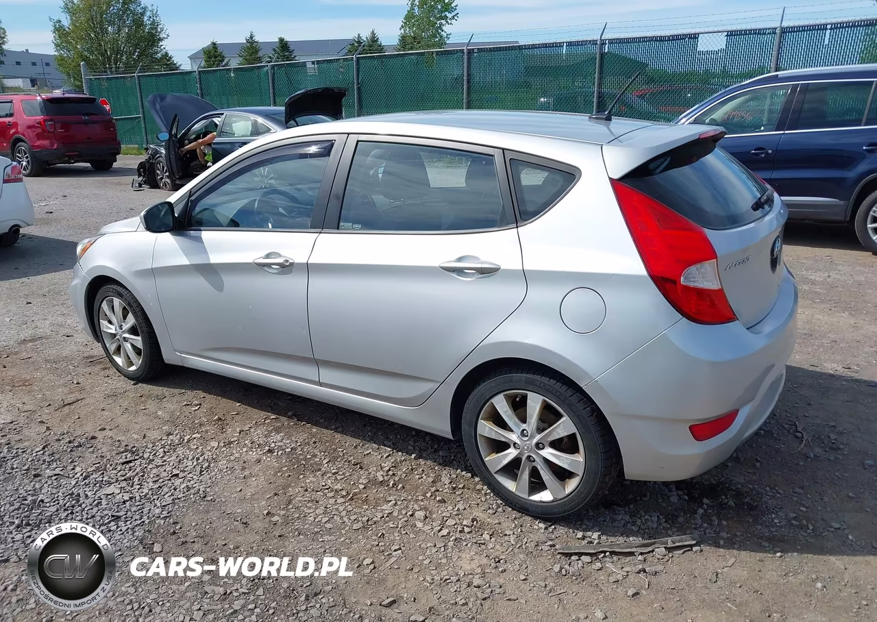2012 Hyundai Accent Se VIN:KMHCU5AE3CU019742 - 3