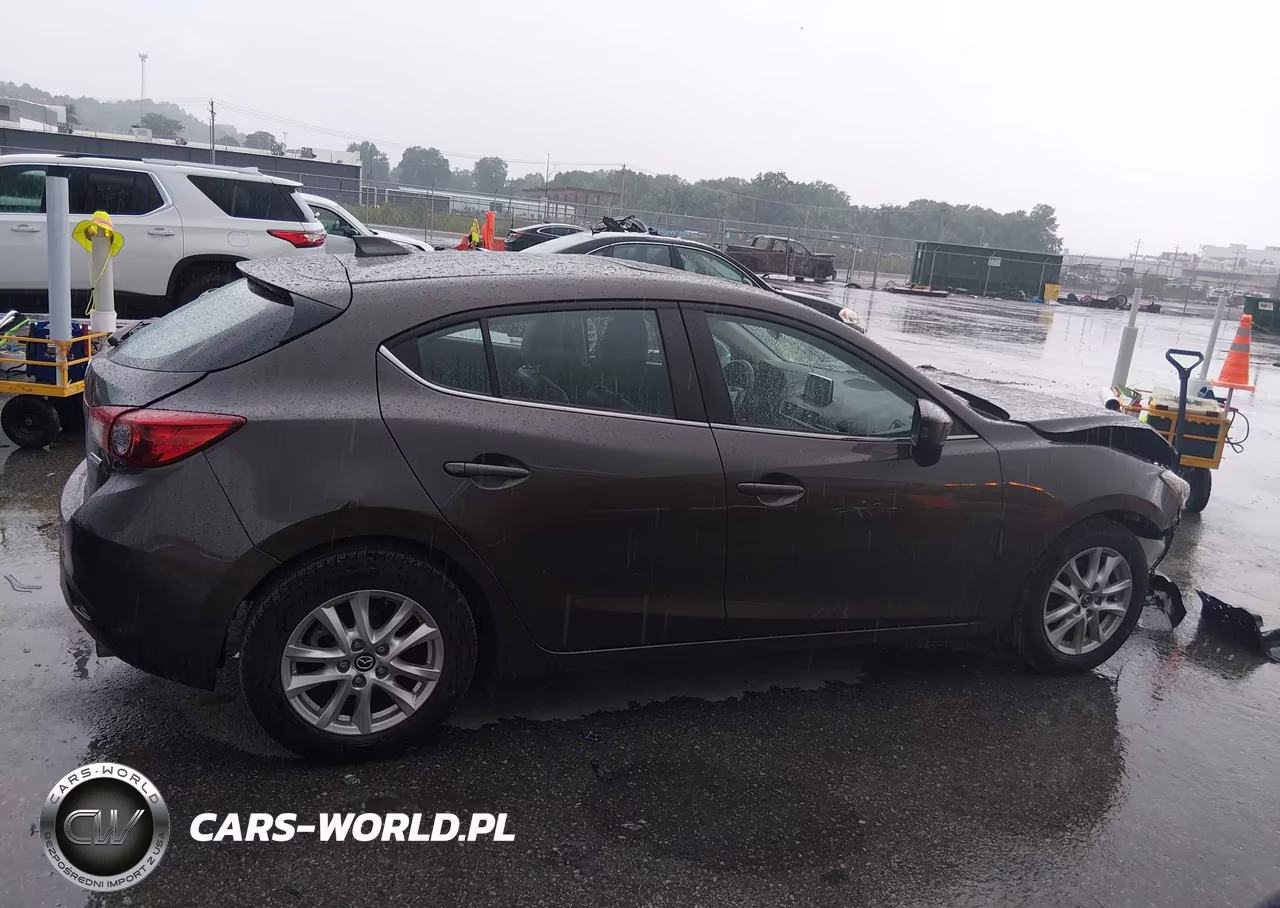 2015 Mazda Mazda3 I Grand Touring VIN:JM1BM1M73F1239233 - 14