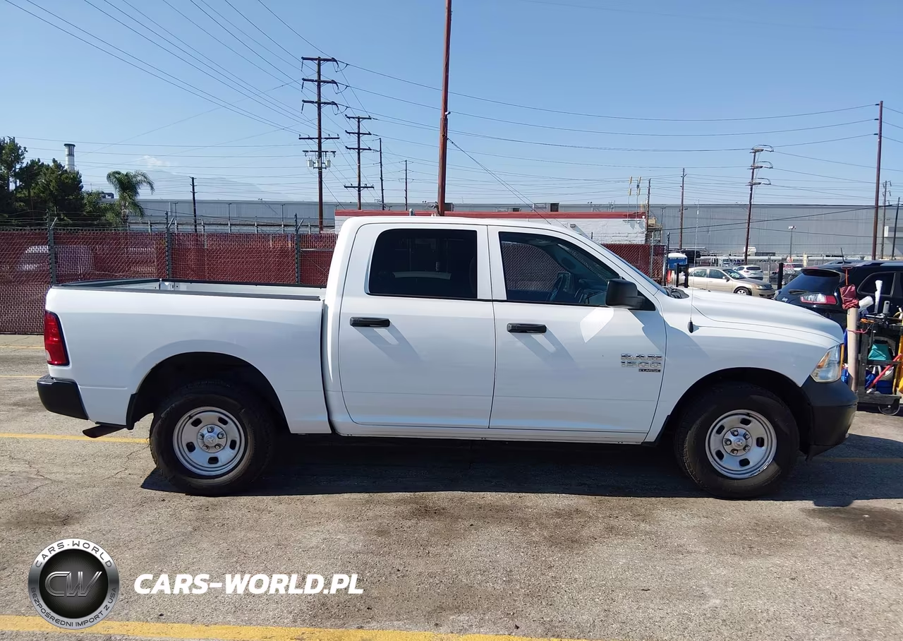 2020 Ram 1500 Classic Tradesman 4X4 5'7 Box VIN:3C6RR7KG2LG270192 - 14