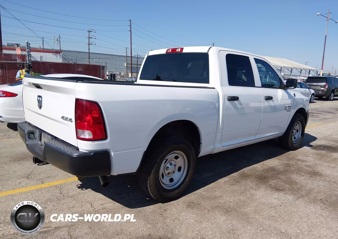 2020 Ram 1500 Classic Tradesman 4X4 5'7 Box VIN:3C6RR7KG2LG270192 - 4