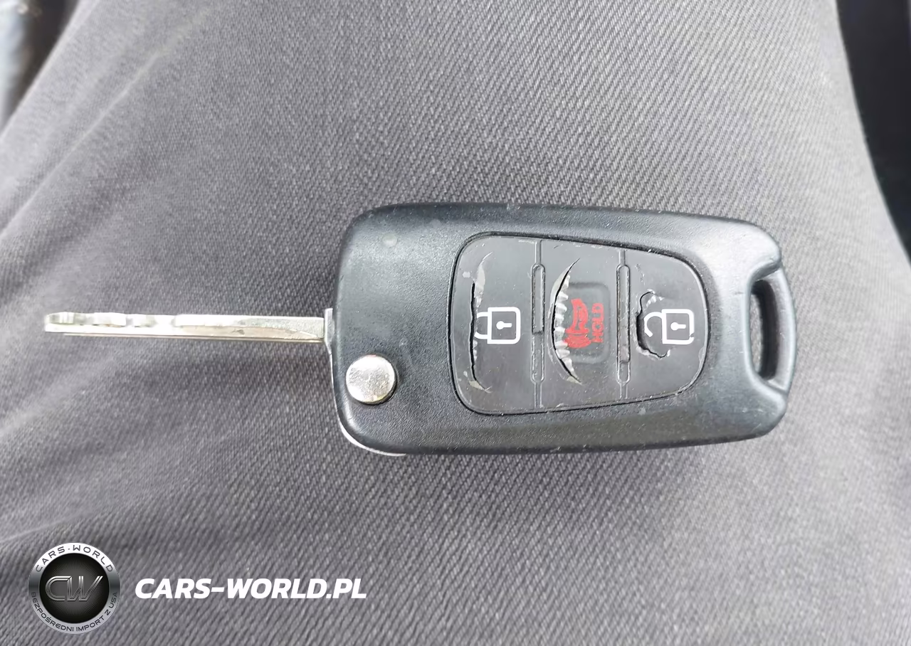 2013 Kia Soul + VIN:KNDJT2A66D7551606 - 11