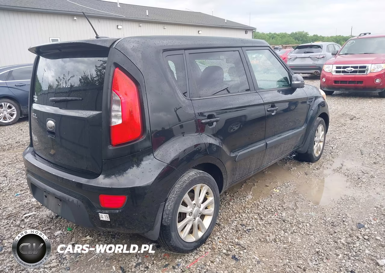 2013 Kia Soul + VIN:KNDJT2A66D7551606 - 4