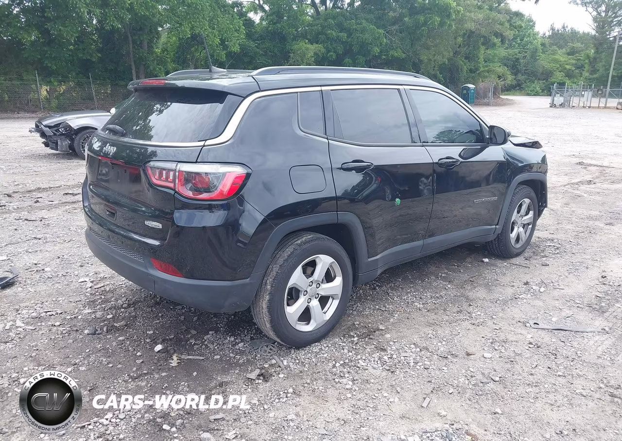 2018 Jeep Compass Latitude Fwd VIN:3C4NJCBB4JT137546 - 4
