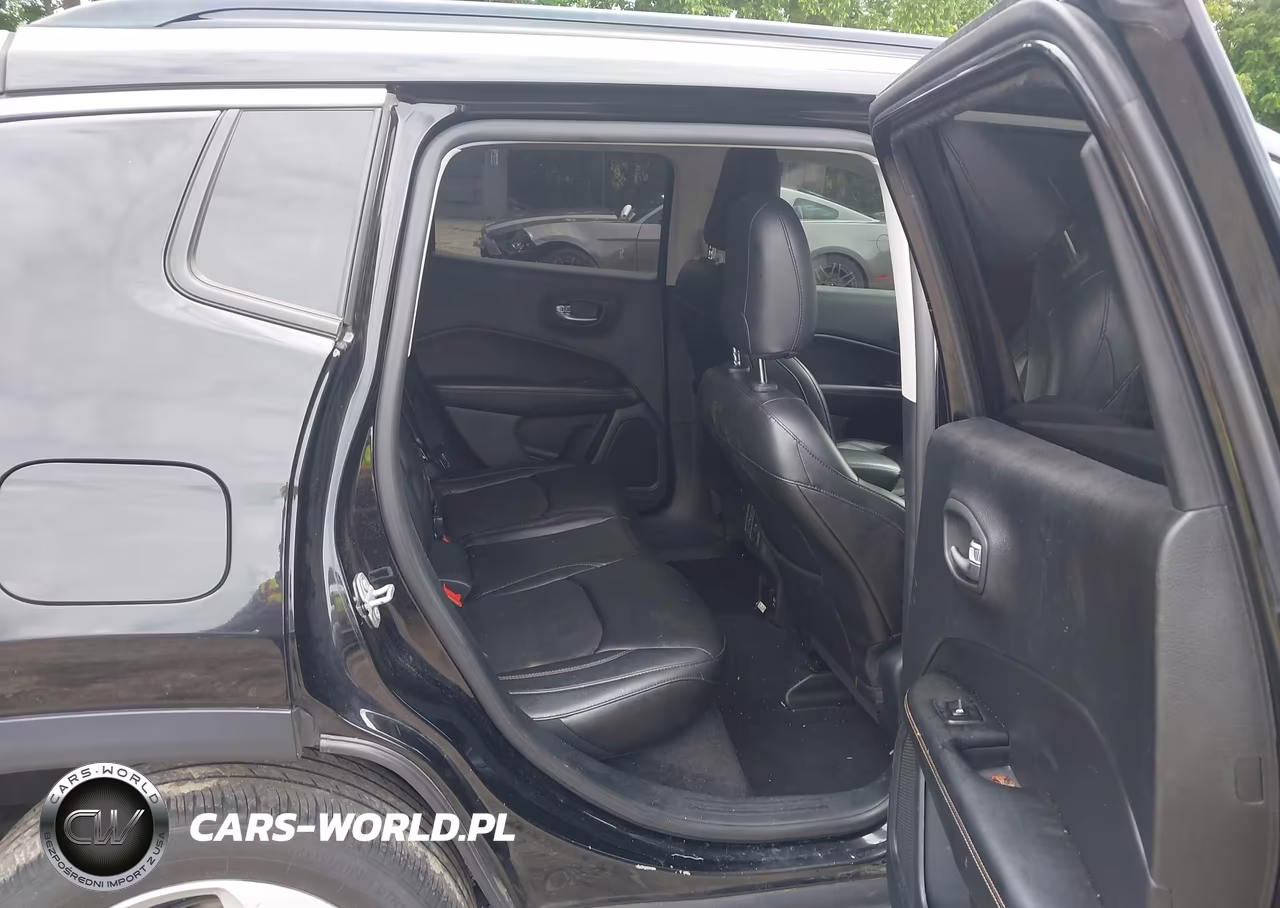 2018 Jeep Compass Latitude Fwd VIN:3C4NJCBB4JT137546 - 8