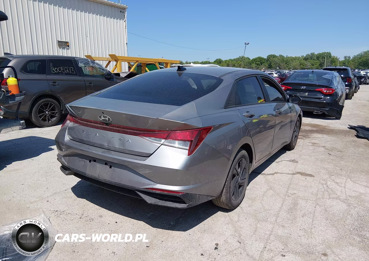 2023 Hyundai Elantra Sel VIN:KMHLM4AG0PU527216 - 4
