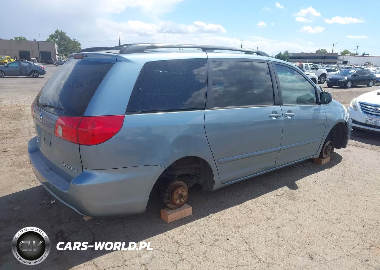 2006 Toyota Sienna Le VIN:5TDZA23C76S469727 - 4