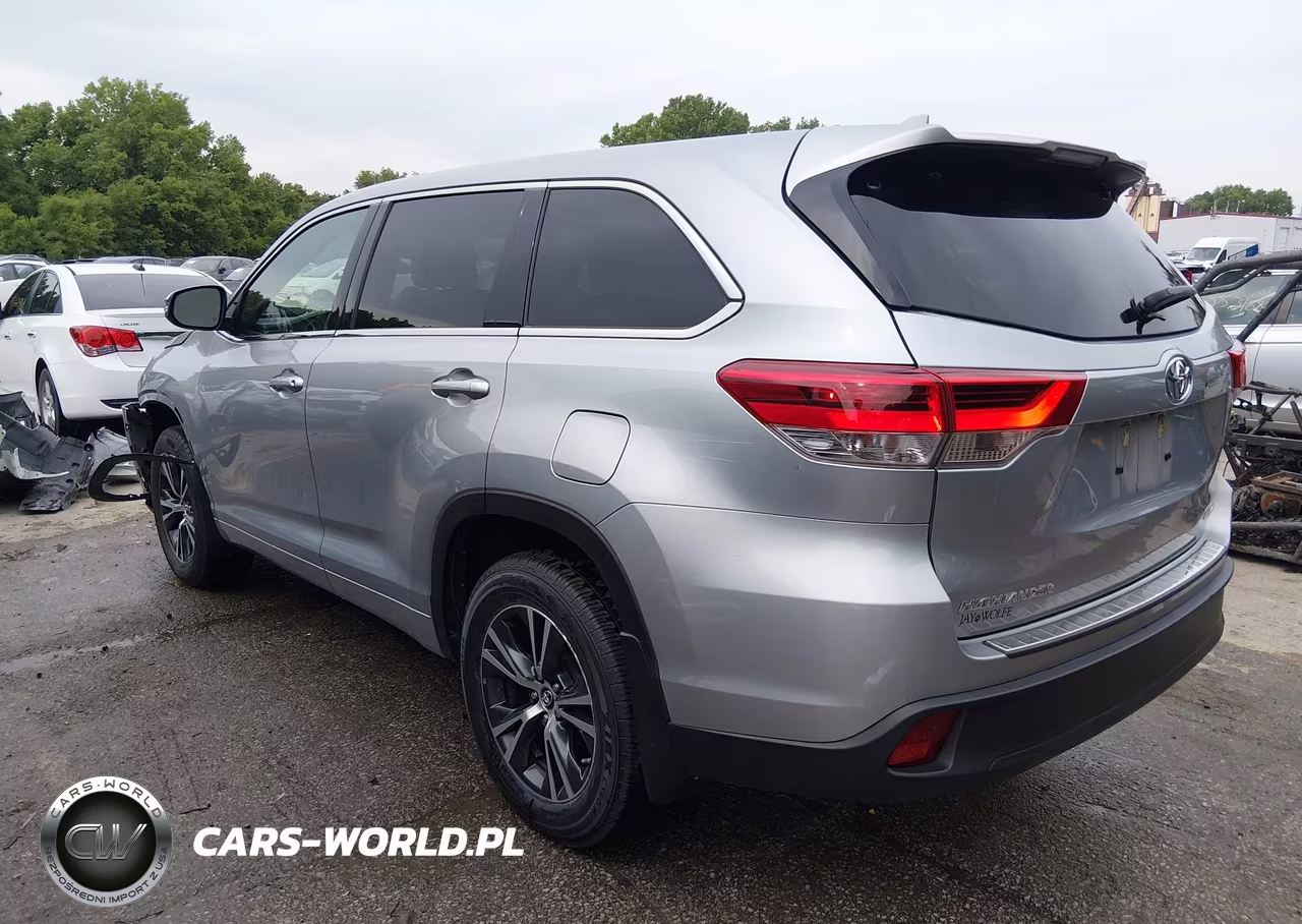 2017 Toyota Highlander Le Plus VIN:5TDBZRFHXHS399492 - 3