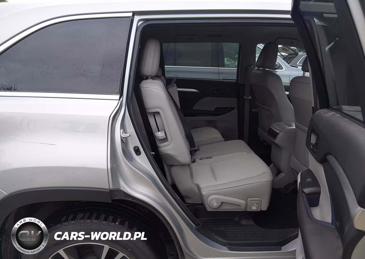 2017 Toyota Highlander Le Plus VIN:5TDBZRFHXHS399492 - 8