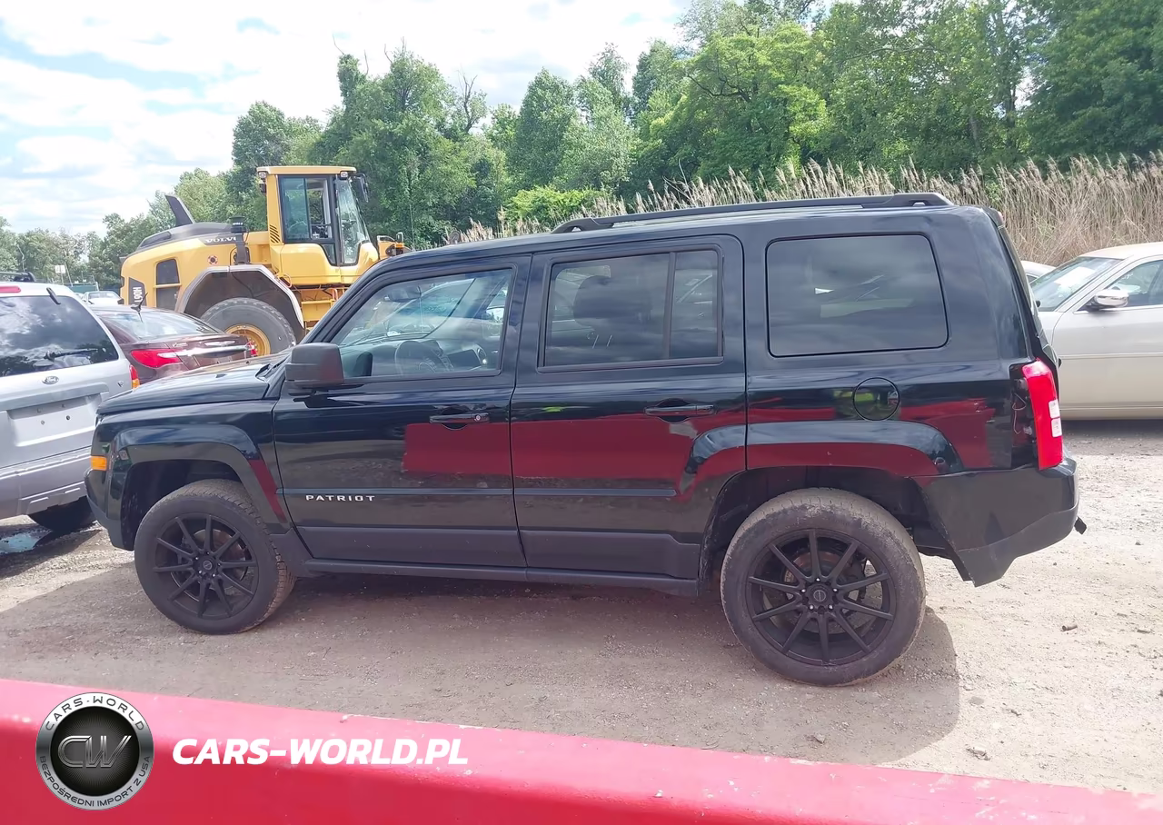 2016 Jeep Patriot Sport VIN:1C4NJRBB3GD692179 - 14