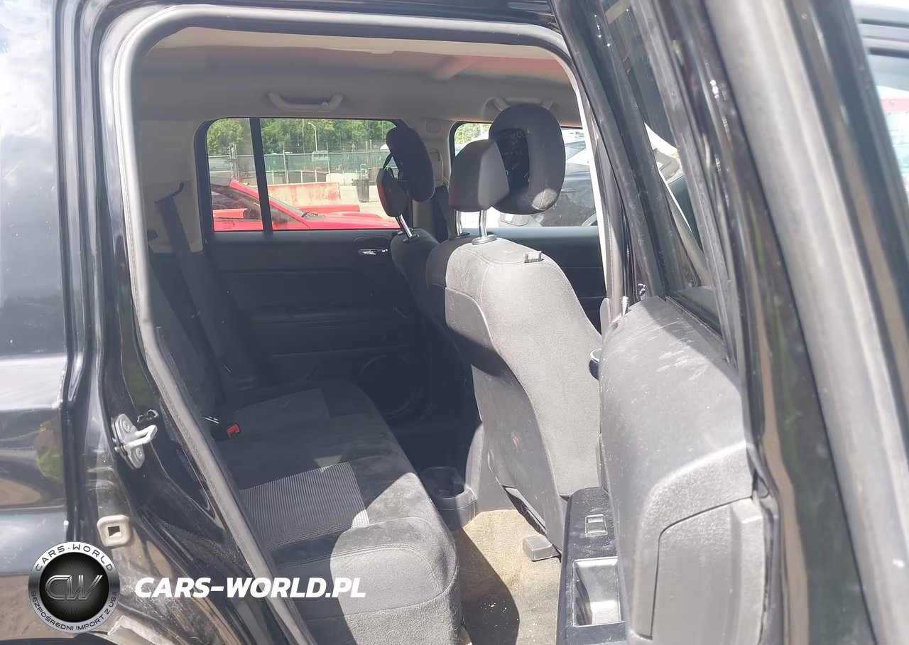 2016 Jeep Patriot Sport VIN:1C4NJRBB3GD692179 - 8