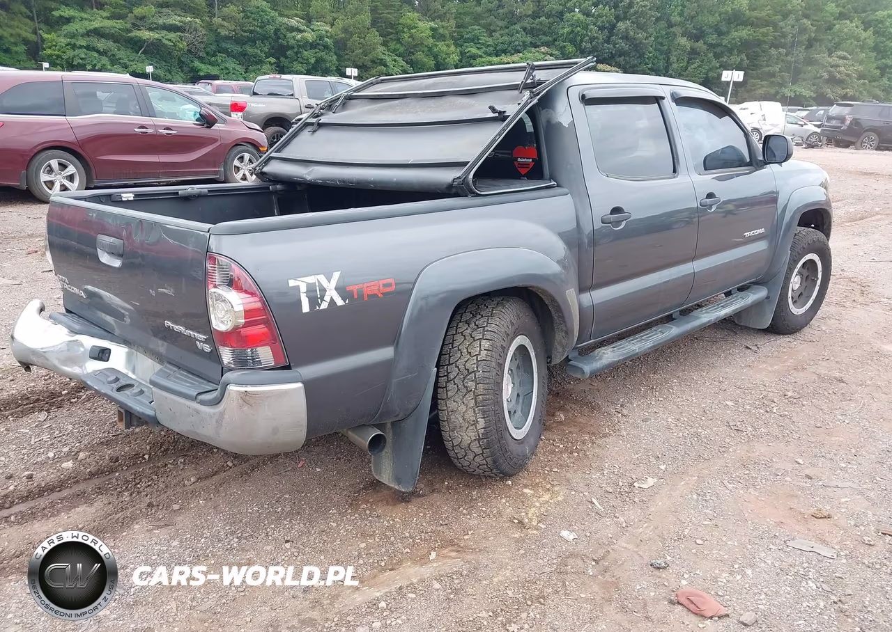 2011 Toyota Tacoma Prerunner V6 VIN:3TMJU4GN2BM115006 - 4