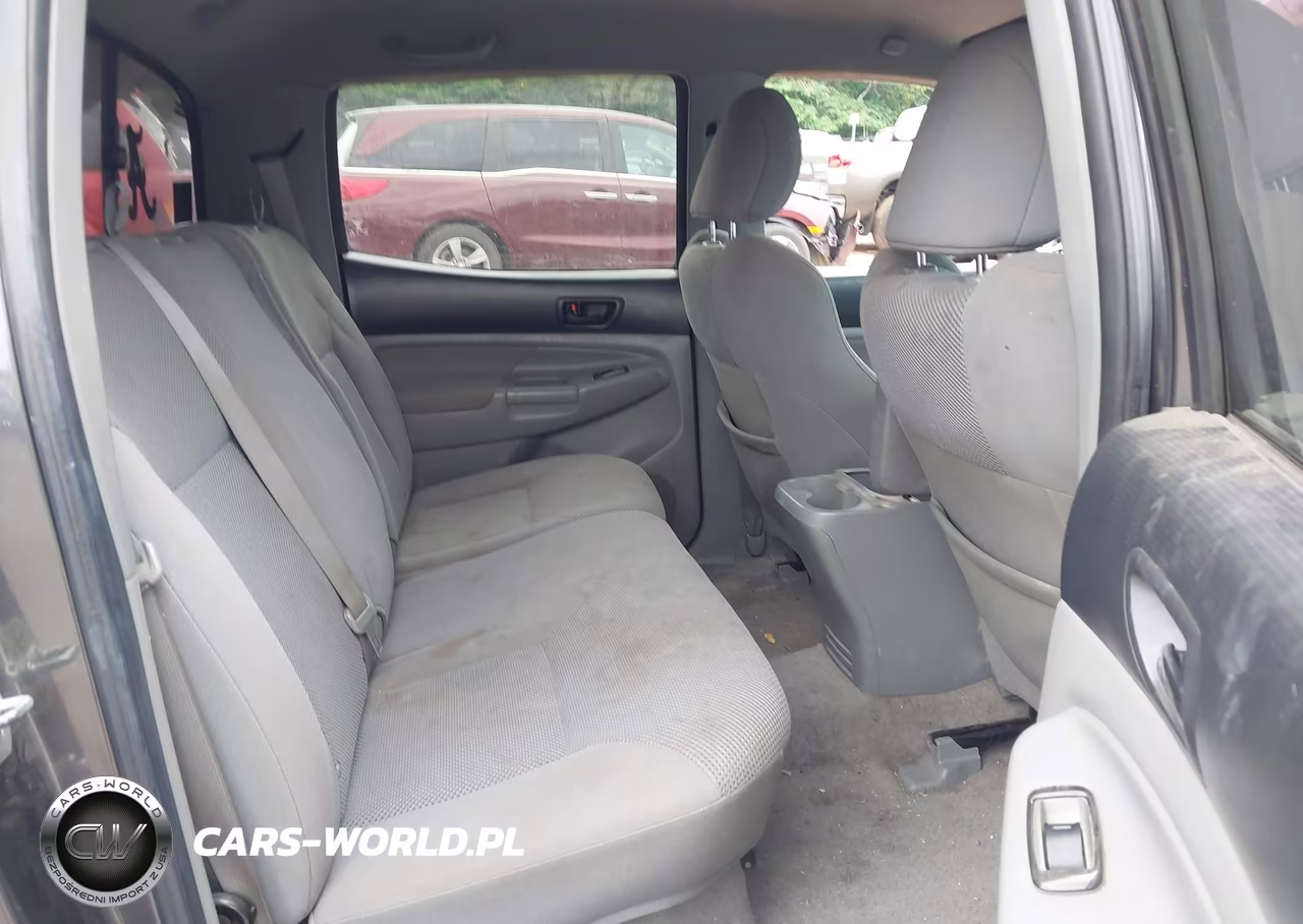 2011 Toyota Tacoma Prerunner V6 VIN:3TMJU4GN2BM115006 - 8