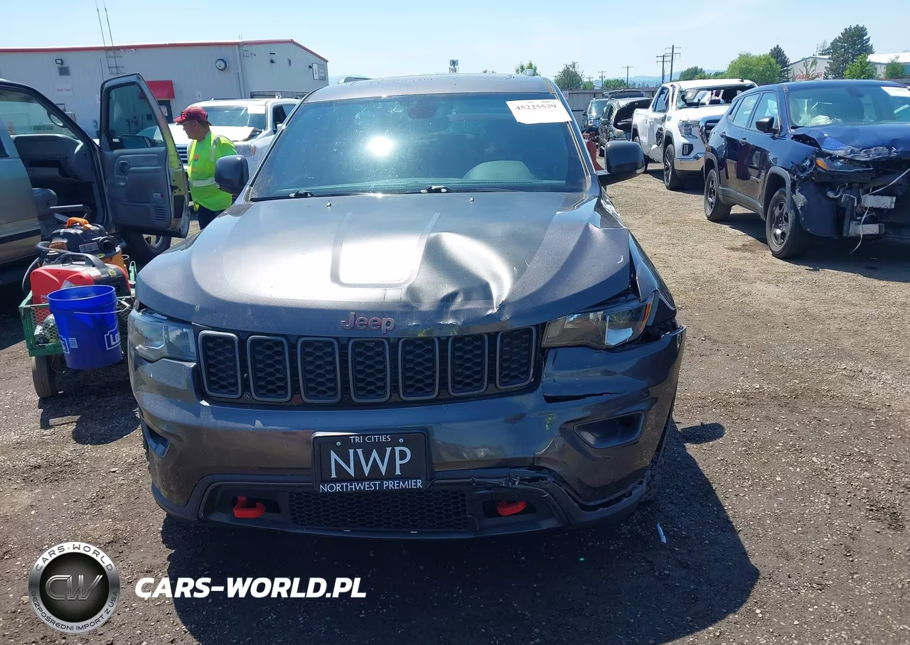 2020 Jeep Grand Cherokee Trailhawk 4X4 VIN:1C4RJFLG3LC314566 - 12