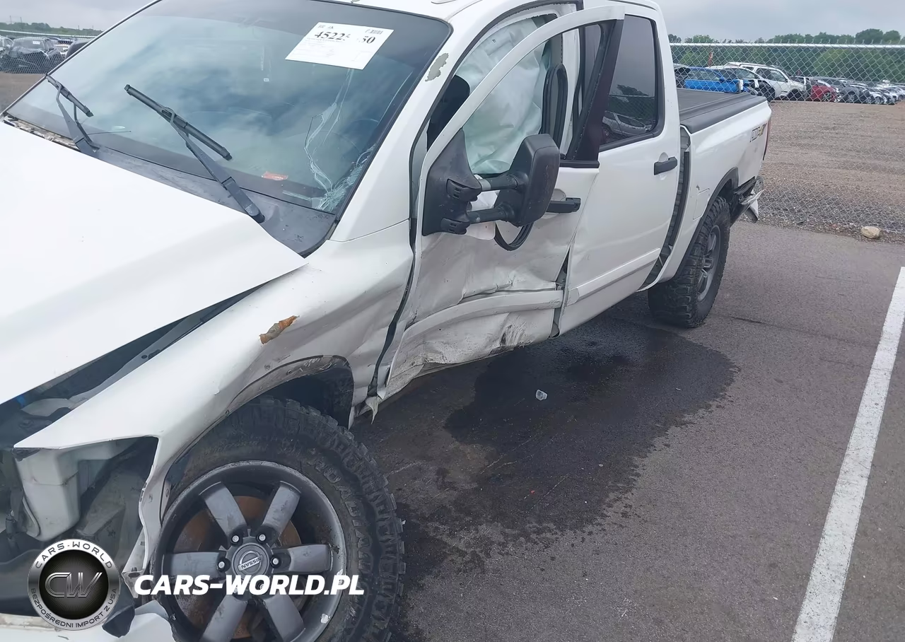 2014 Nissan Titan Pro-4X VIN:1N6BA0ECXEN514874 - 6