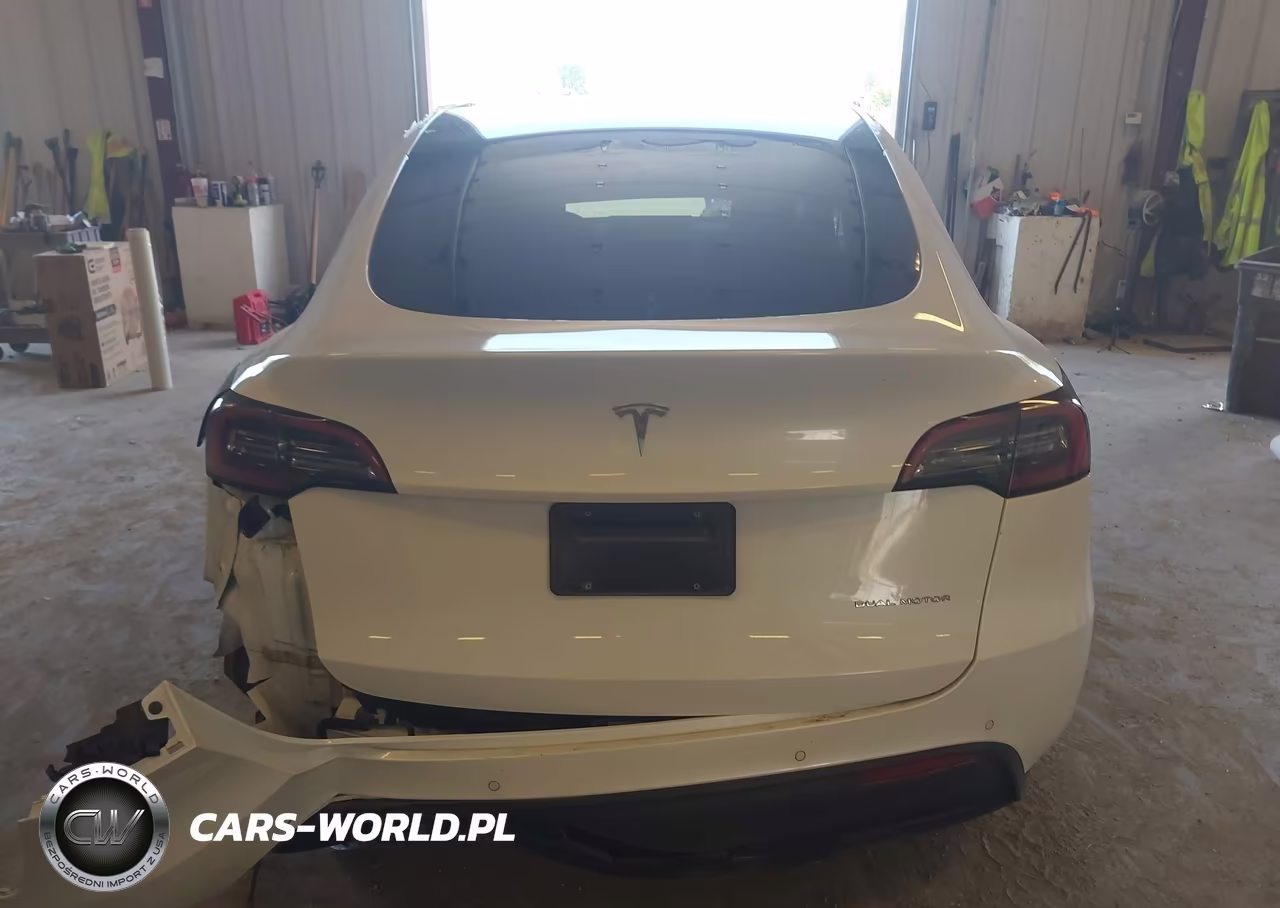 2022 Tesla Model Y Long Range Dual Motor All-Wheel Drive VIN:7SAYGDEE1NF317761 - 14
