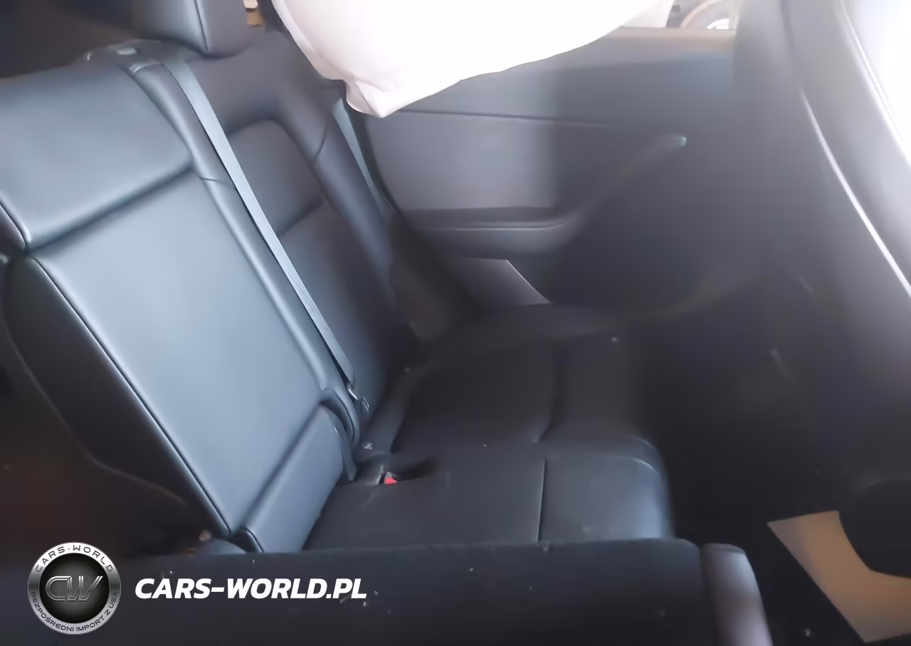 2022 Tesla Model Y Long Range Dual Motor All-Wheel Drive VIN:7SAYGDEE1NF317761 - 8