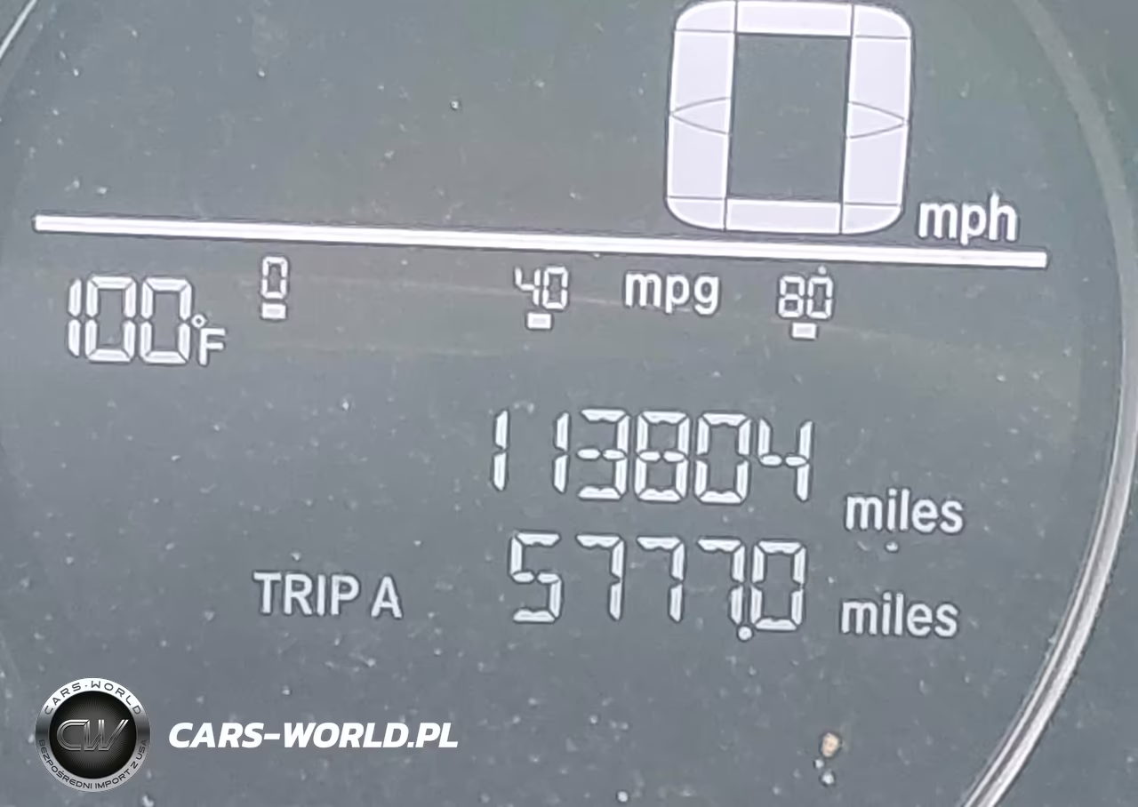 2018 Honda Civic Sport VIN:SHHFK7H4XJU415302 - 15