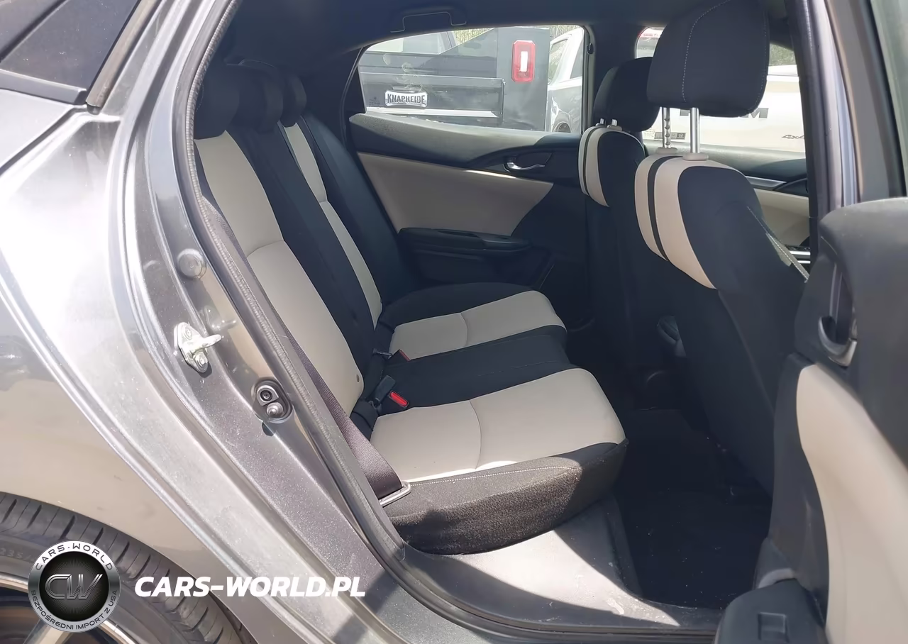 2018 Honda Civic Sport VIN:SHHFK7H4XJU415302 - 8