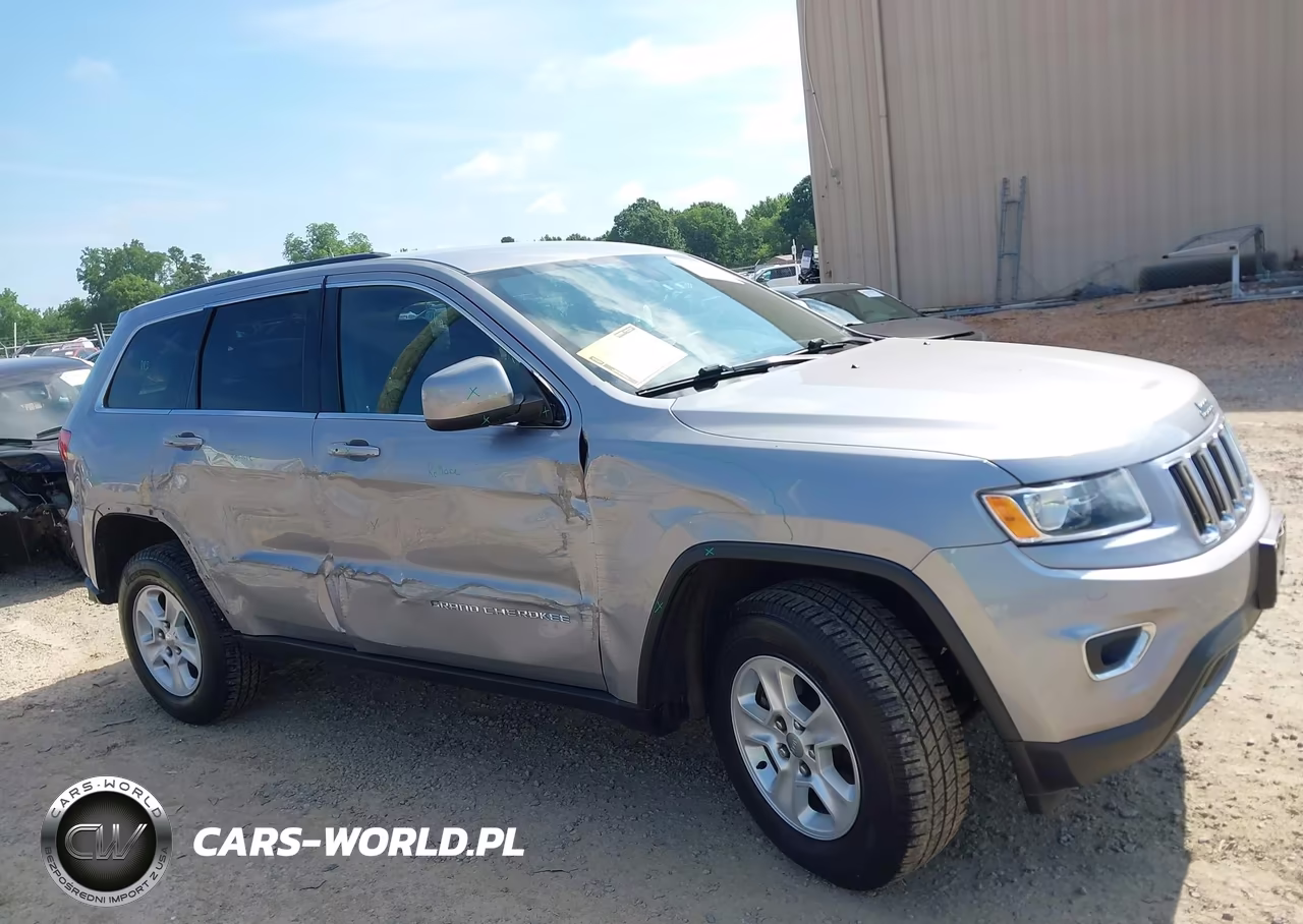 2015 Jeep Grand Cherokee Laredo VIN:1C4RJFAG2FC940973 - 13
