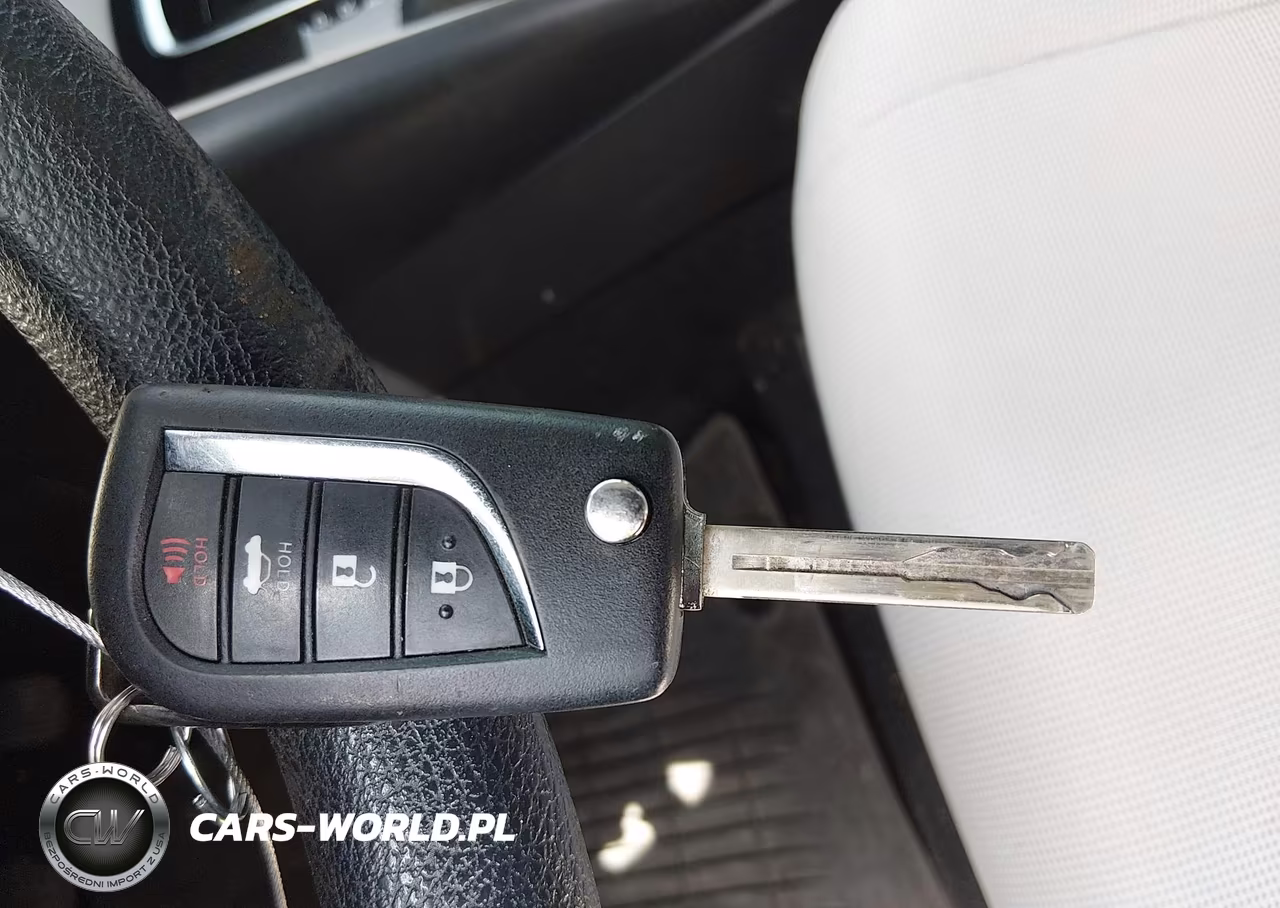 2021 Toyota Corolla Le VIN:5YFEPMAE8MP202759 - 11