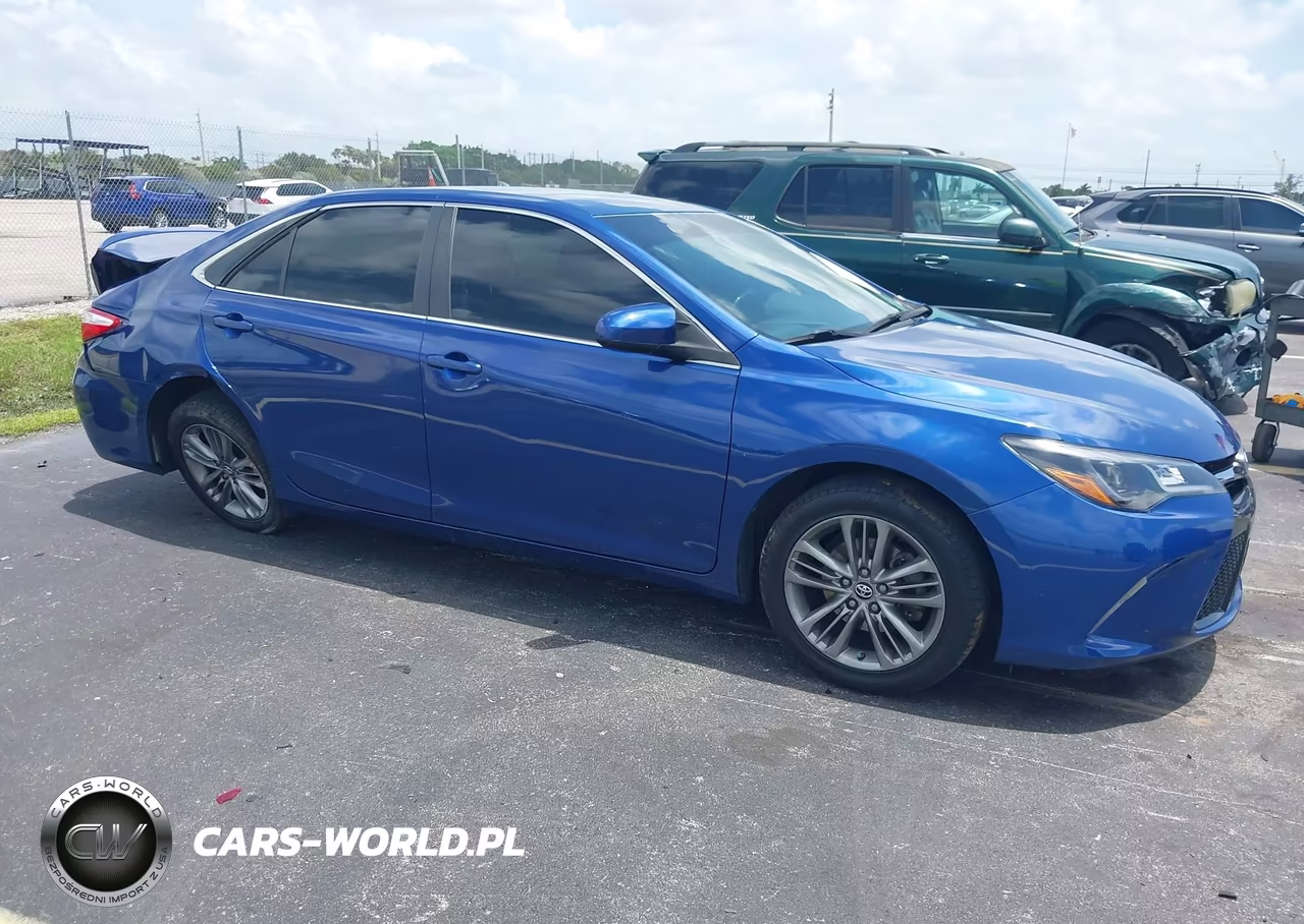 2016 Toyota Camry Se – zdjęcie 1 z 16