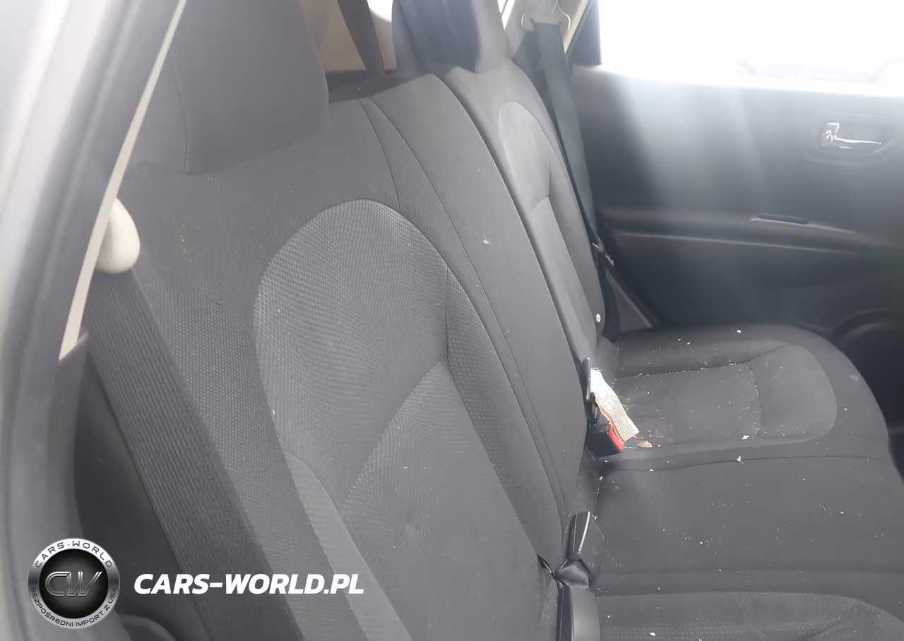 2013 Nissan Rogue S VIN:JN8AS5MV1DW636385 - 8