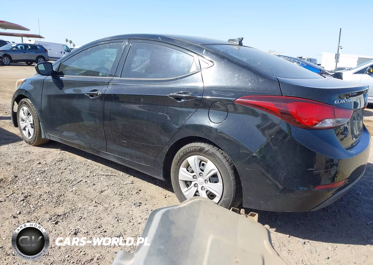 2016 Hyundai Elantra Se VIN:5NPDH4AE2GH724782 - 3