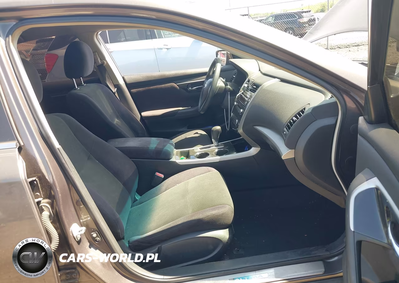 2013 Nissan Altima 2.5 S VIN:1N4AL3AP2DN556706 - 5