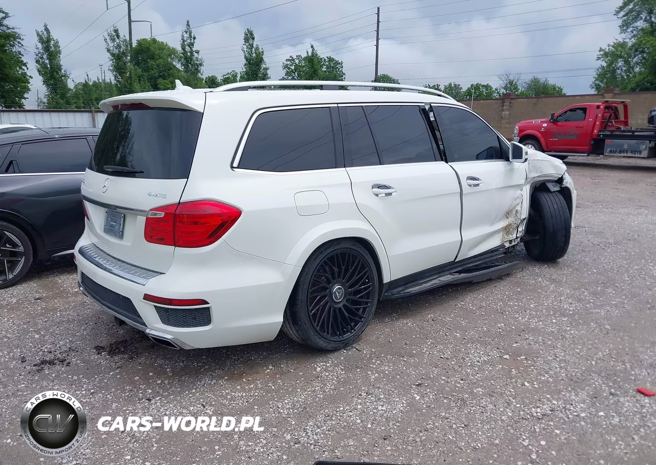 2013 Mercedes-Benz Gl 550 4Matic VIN:4JGDF7DE0DA252275 - 4