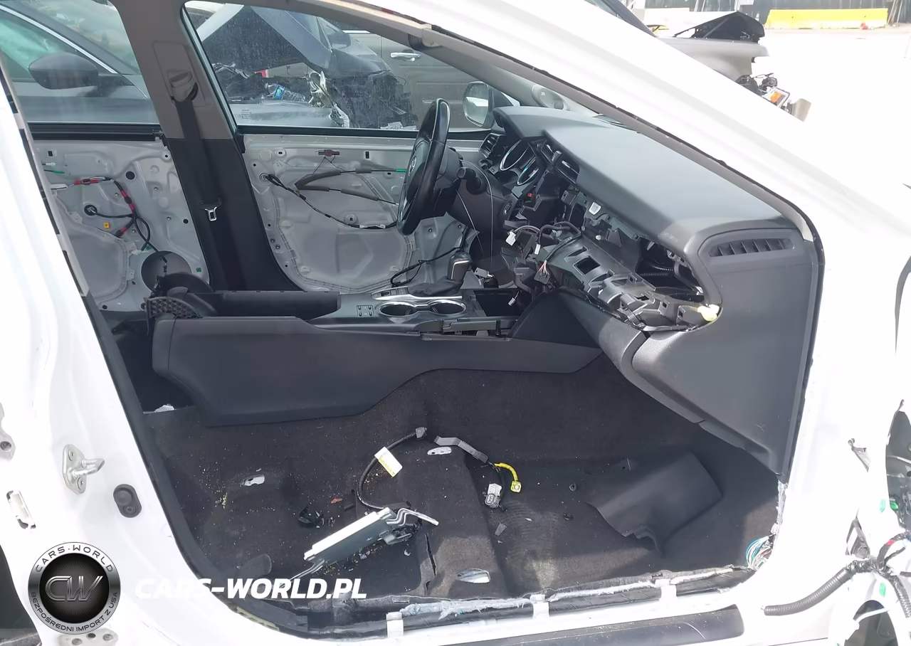 2020 Toyota Camry Xse VIN:4T1K61AK5LU985594 - 5