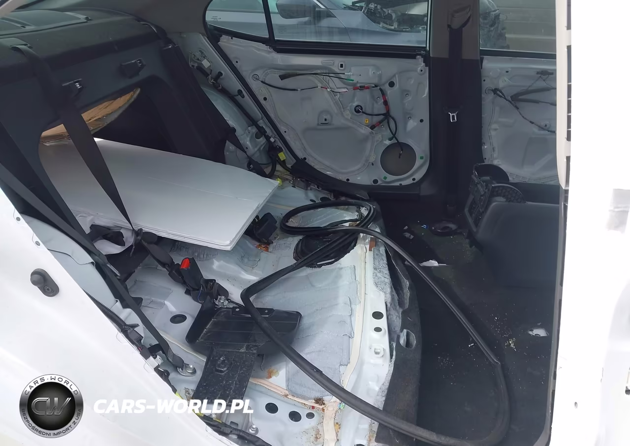 2020 Toyota Camry Xse VIN:4T1K61AK5LU985594 - 8