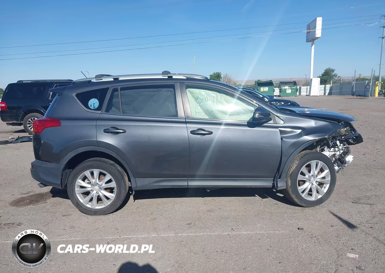 2015 Toyota Rav4 Limited VIN:JTMDFREV2FD162920 - 13
