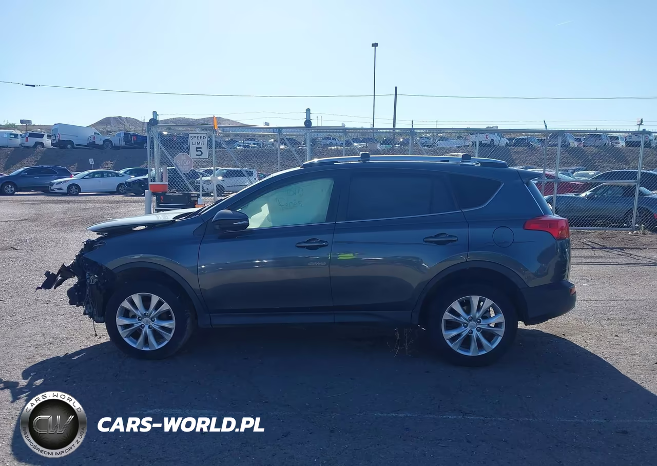 2015 Toyota Rav4 Limited VIN:JTMDFREV2FD162920 - 14