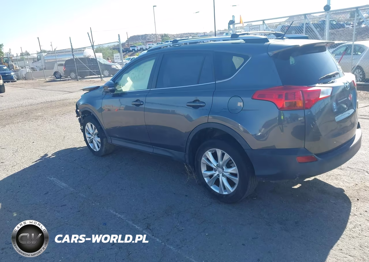 2015 Toyota Rav4 Limited VIN:JTMDFREV2FD162920 - 3