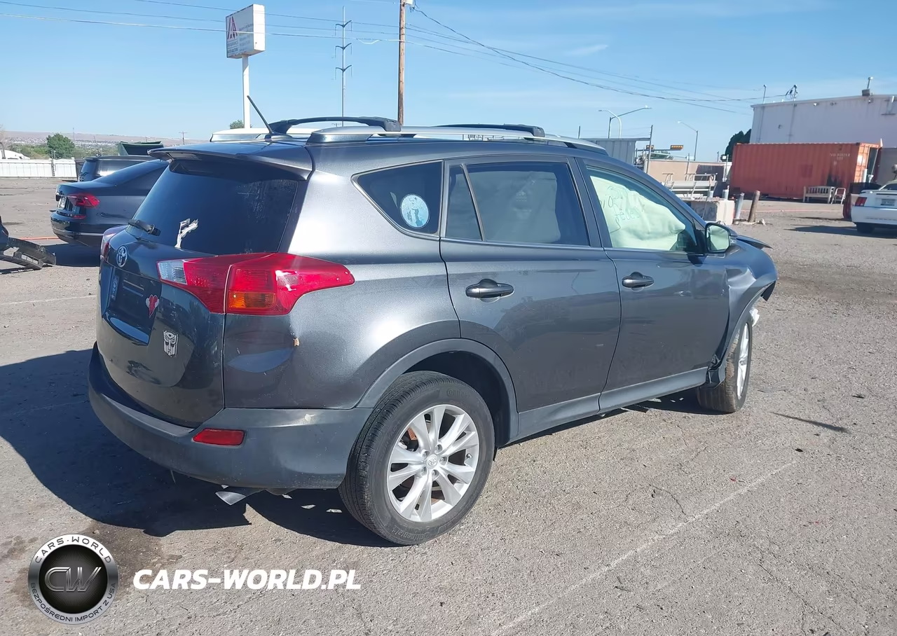 2015 Toyota Rav4 Limited VIN:JTMDFREV2FD162920 - 4