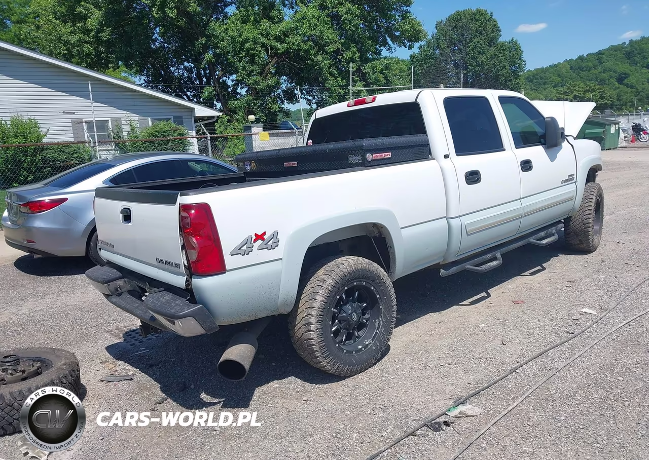 2003 Chevrolet Silverado 2500Hd Lt VIN:1GCHK23183F254294 - 4