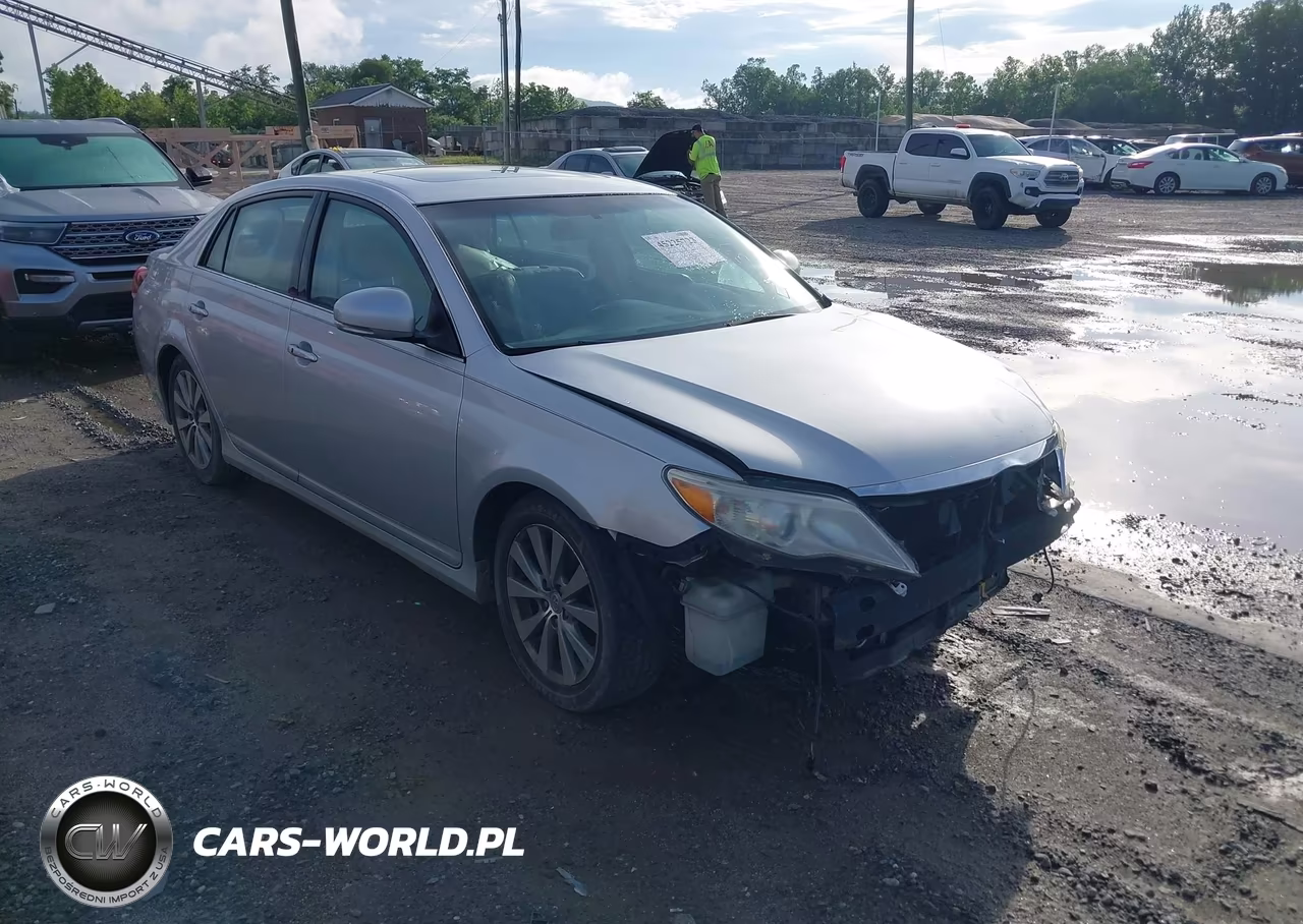 2011 Toyota Avalon Limited