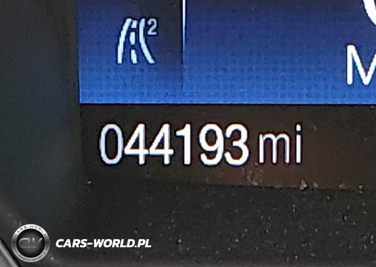 2018 Ford Escape Se VIN:1FMCU9GD9JUD08854 - 16