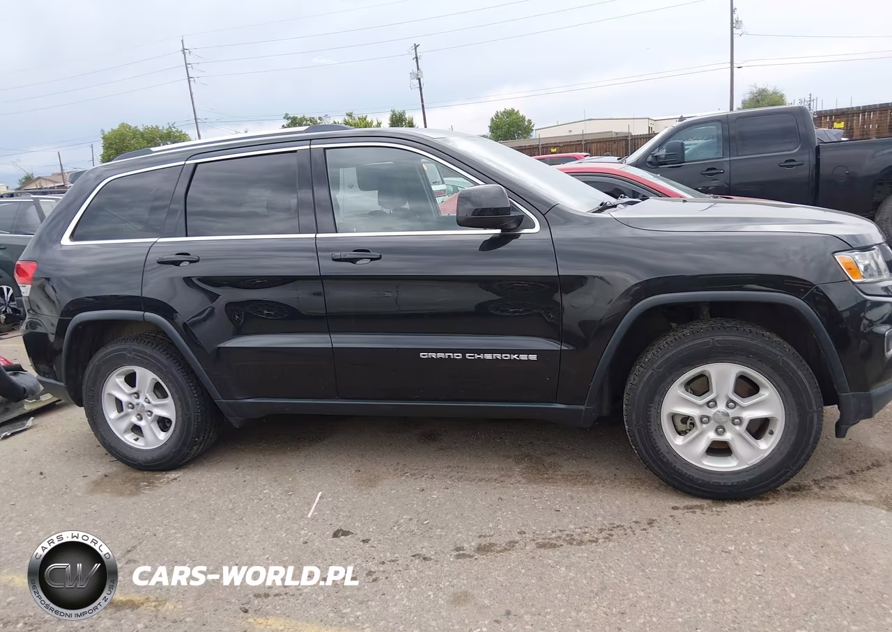 2015 Jeep Grand Cherokee Laredo VIN:1C4RJFAG7FC838097 - 14