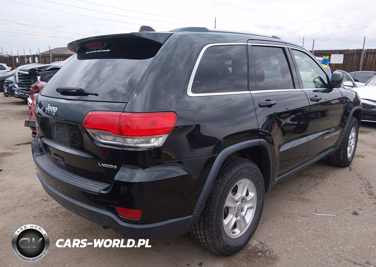 2015 Jeep Grand Cherokee Laredo VIN:1C4RJFAG7FC838097 - 4