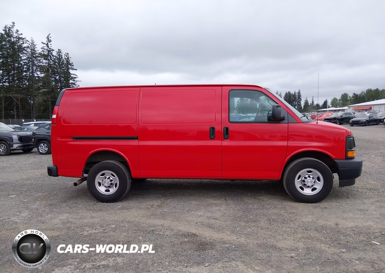2017 Chevrolet Express 2500 Work Van VIN:1GCWGAFG7H1100747 - 13
