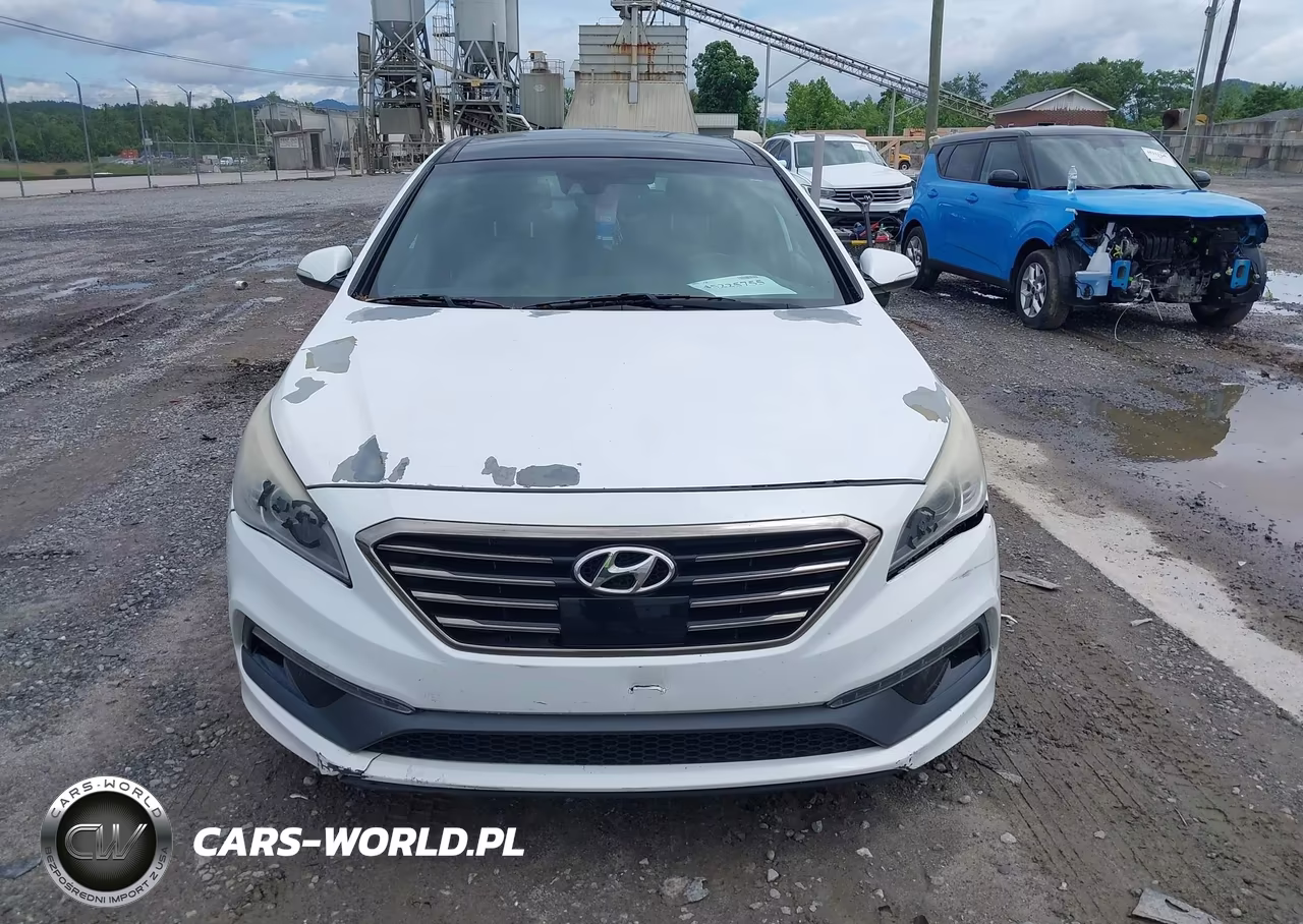 2015 Hyundai Sonata Limited 2.0T VIN:5NPE34AB7FH240288 - 12