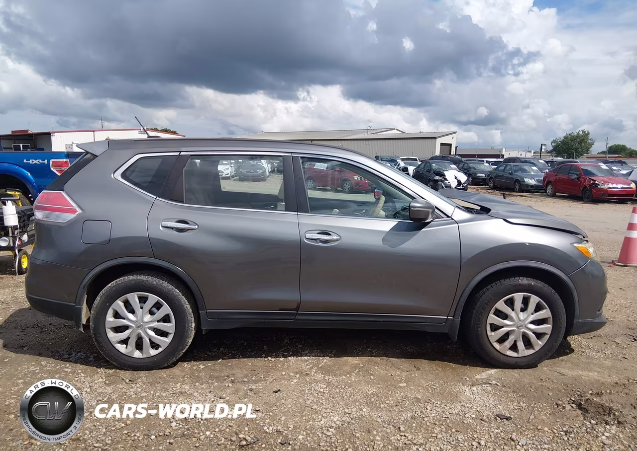 2015 Nissan Rogue S VIN:KNMAT2MT2FP551493 - 14